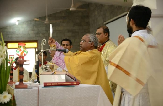 Bishop Francis Serrao ordains 9 deacons